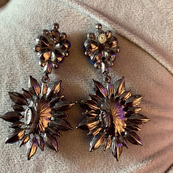 Amrita Singh Blue Earrings. - Picture 2 of 3